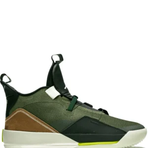 Jordan x Travis Scott Air Jordan 33 NRG Sneakers