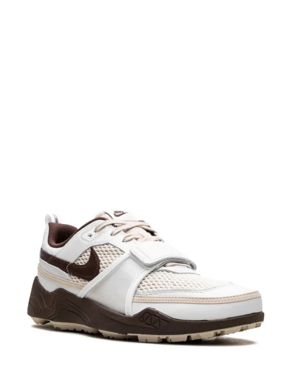 Nike x Travis Scott Zoom Field Jaxx Sneakers